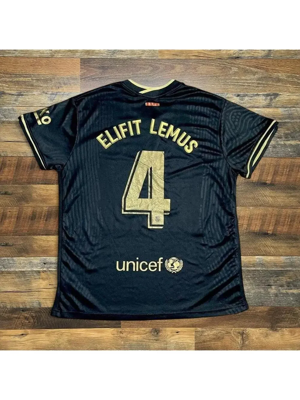 Nike FC Barcelona Black Gold 2020/21 Away Soccer Jersey Men’s XL.